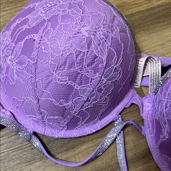 Victoria's Secret Women Very Sexy Shine Cradle Push-Up Bra Size 40D Purple - Picture 3 of 6